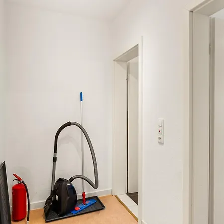 Lofts - Praktische Monteurwohnung Fuer 3 - Naehe Uni, Klinikum, Industriepark Mittelfeld * 卡塞尔