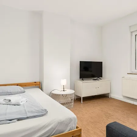 Lofts - Praktische Monteurwohnung Fuer 3 - Naehe Uni, Klinikum, Industriepark Mittelfeld *